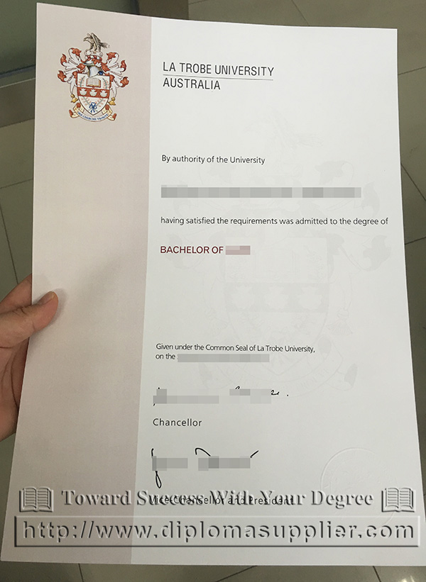 La Trobe University degree certificate, La Trobe University diploma